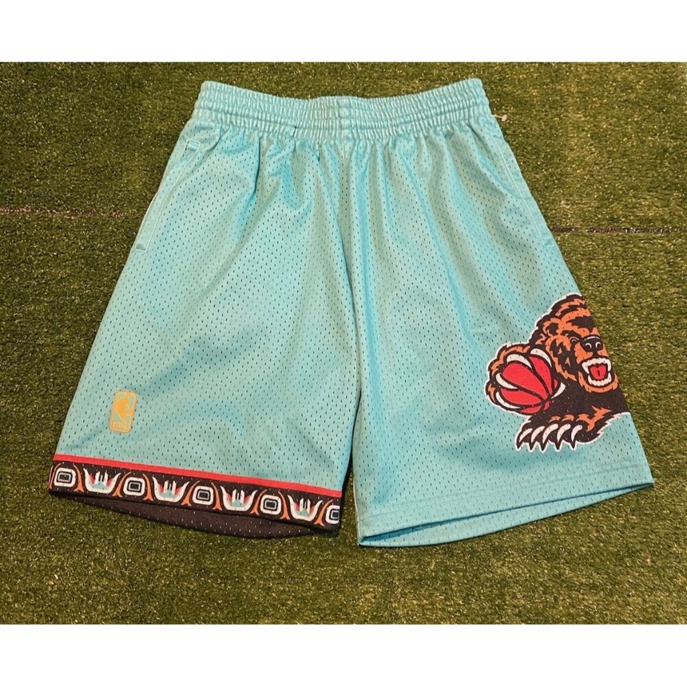 Vancouver Grizzlies short mens medium teal Mitchelle & Ness vintage retro 5